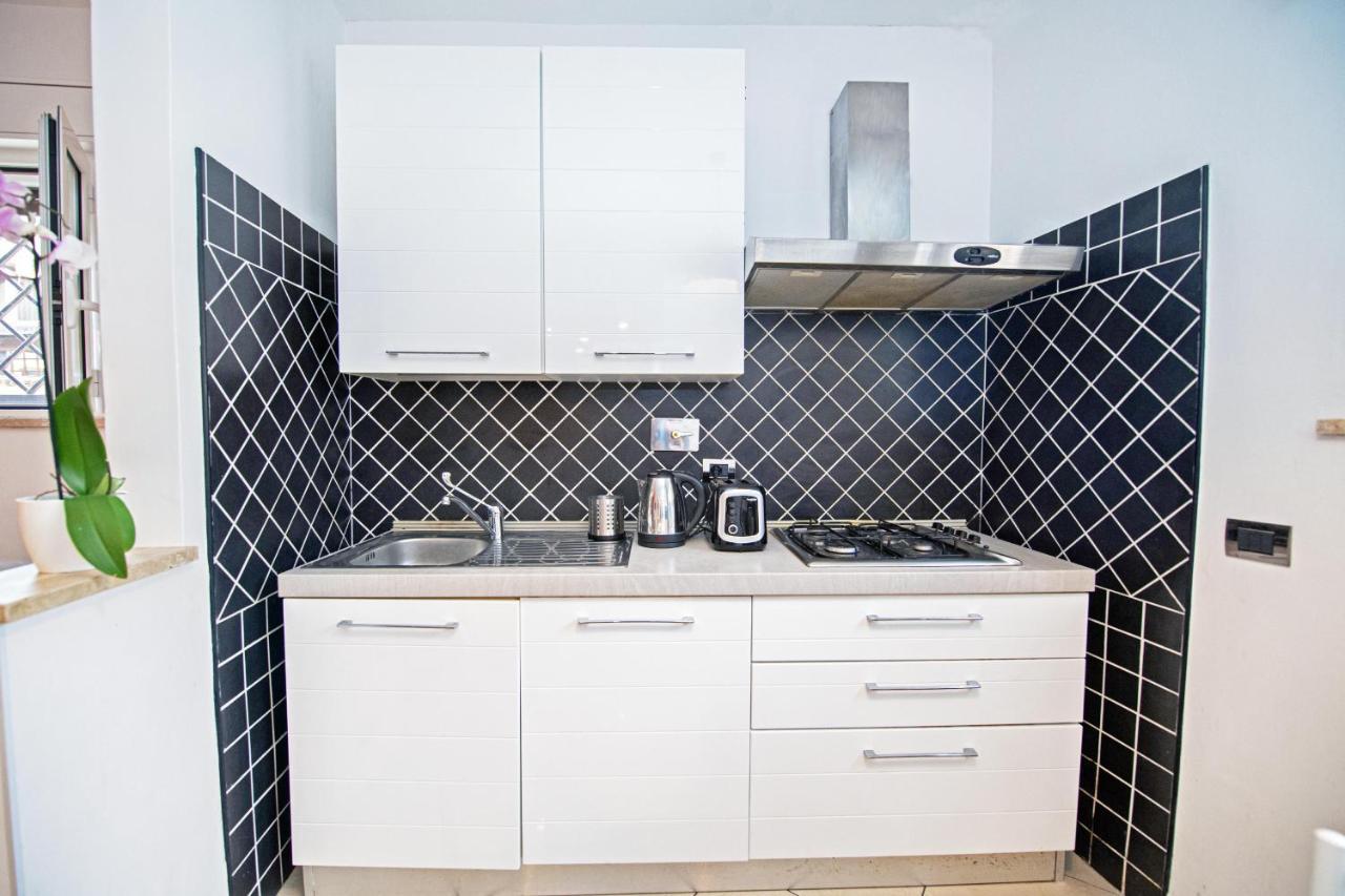 B&Bea Sweet Home Aurelia Roma Exterior foto